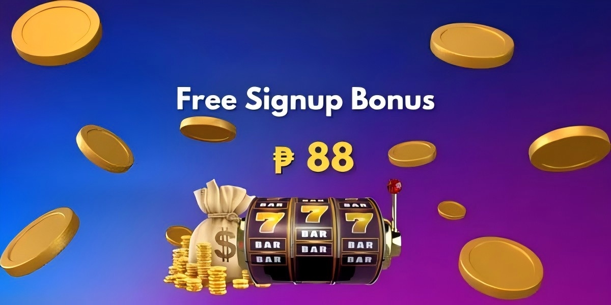 GGPoker app welcome lobby with green felt tables and promo banner